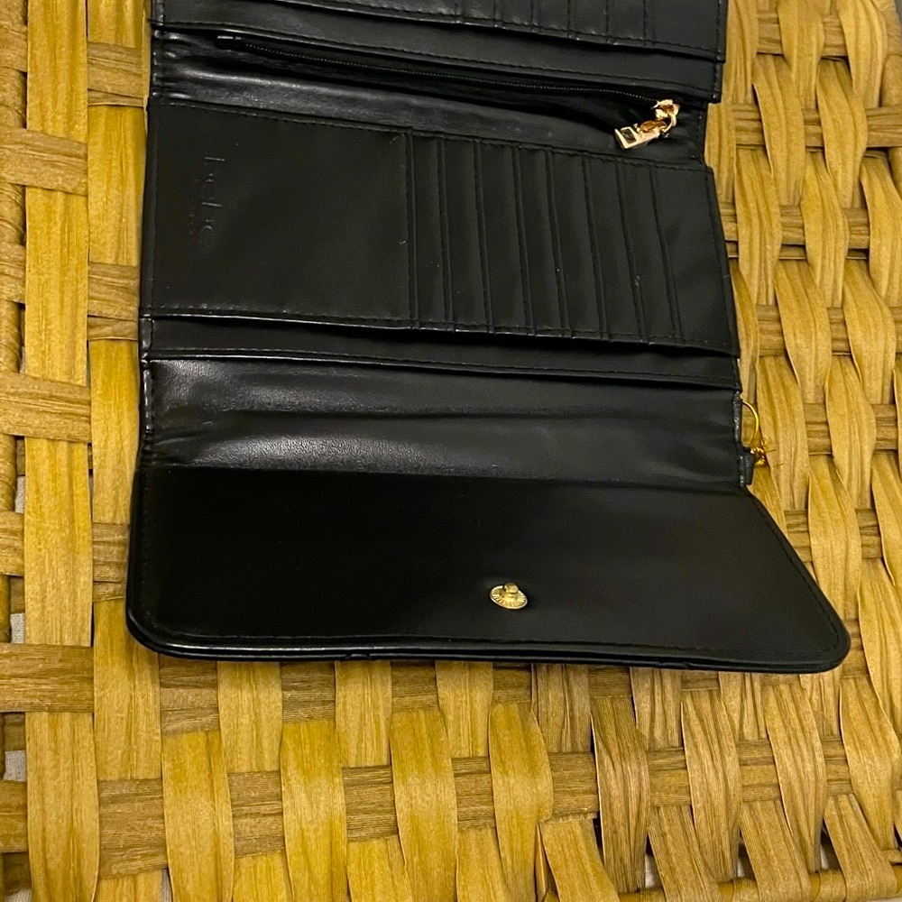 Bebe Black Quilted Women's Wallet - Picture 12 of 13